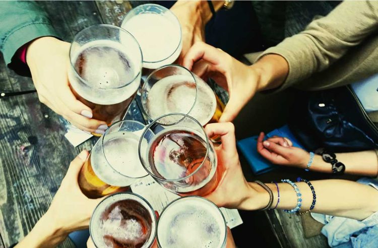 Encuesta en adolescentes de educación secundaria: 58,7% de los menores de 14 años tomó alcohol