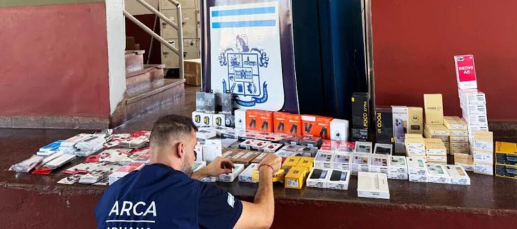 Triple frontera: La aduana evitó el contrabando de mercadería valuada en más de millones Triple frontera: La aduana evitó el contrabando de mercadería valuada en más de millones
