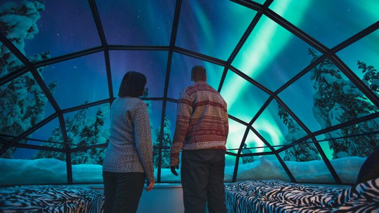 Diez hoteles únicos para dormir en lugares impensados
