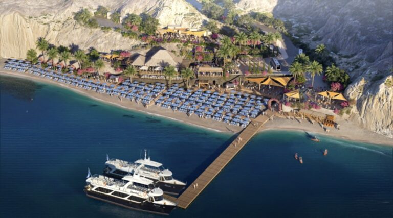 El día definitivo en Santorini llega en el verano de 2026 con Royal Beach Club