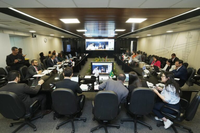 DELEGACIÓN PARAGUAYA OBTUVO RESPALDO DE TÉCNICOS DEL MERCOSUR PARA IMPLEMENTACIÓN DE LA SECRETARÍA TÉCNICA DEL CAMINO DE LOS JESUÍTAS