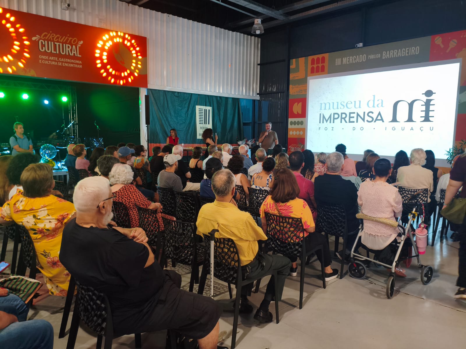 Inauguración del Museo de la Prensa de Foz do Iguaçu: Un tributo al patrimonio histórico y cultural Inauguración del Museo de la Prensa de Foz do Iguaçu: Un tributo al patrimonio histórico y cultural
