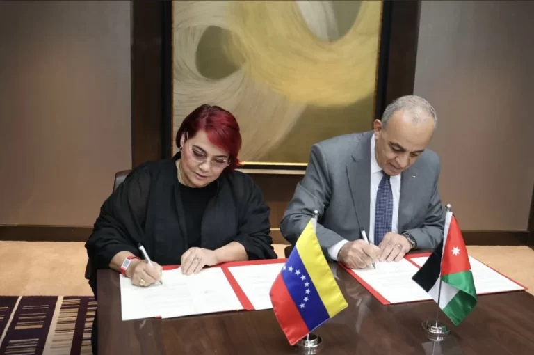 Venezuela y Jordania firman acuerdo clave para potenciar el intercambio turístico