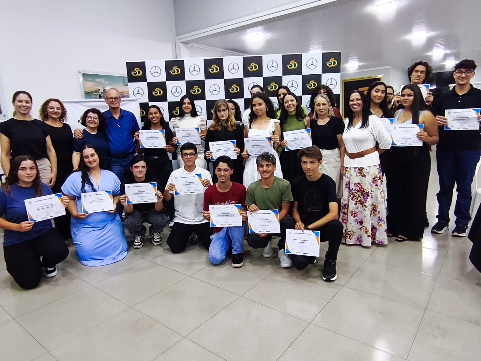 Curso Educación y Empleabilidad transforma la vida de jóvenes en Foz do Iguaçu Curso Educación y Empleabilidad transforma la vida de jóvenes en Foz do Iguaçu