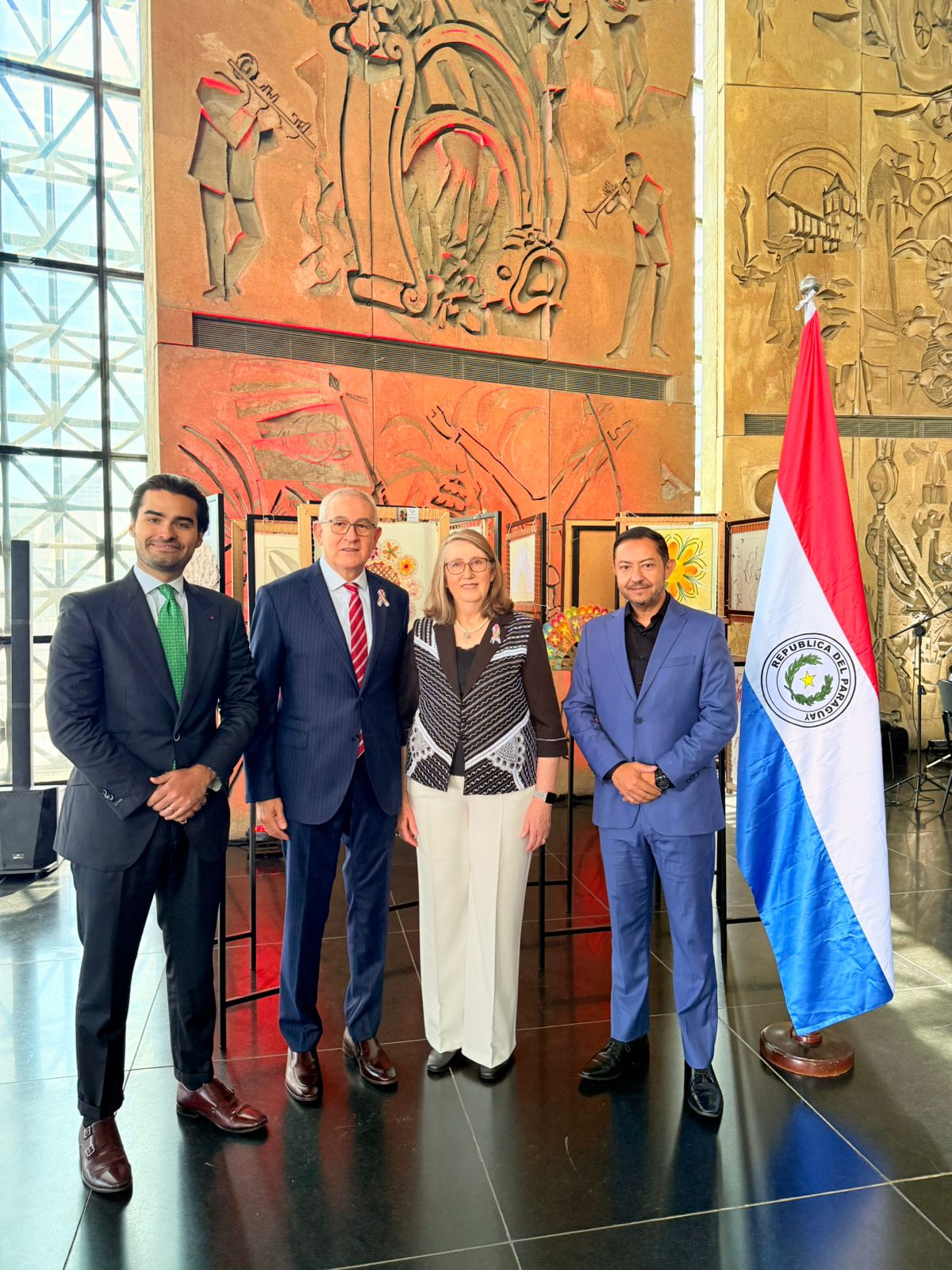 LIDE Panamá fortalece las relaciones entre Brasil y Paraguay durante la celebración de los 215 años de la Independencia paraguaya LIDE Panamá fortalece las relaciones entre Brasil y Paraguay durante la celebración de los 215 años de la Independencia paraguaya
