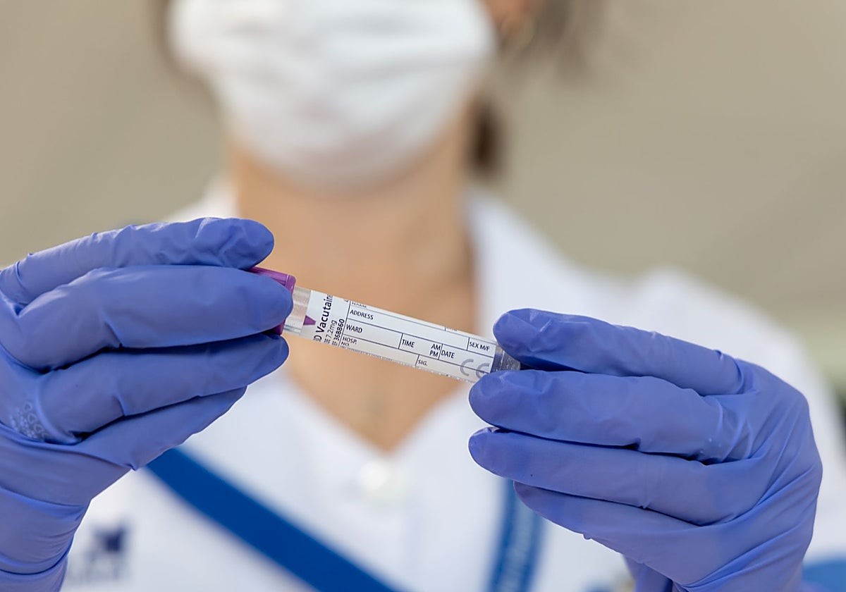 Nuevo ensayo sobre el cáncer de mama avanzado. Nuevo ensayo sobre el cáncer de mama avanzado.