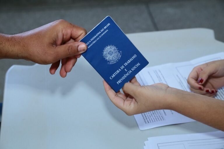 Agência do Trabalhador de Foz do Iguaçu oferece 734 vagas em 158 funções nesta terça-feira (29/09)