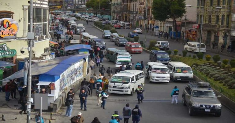 Alcaldía dará de baja el RUAT de vehículos con deudas tributarias