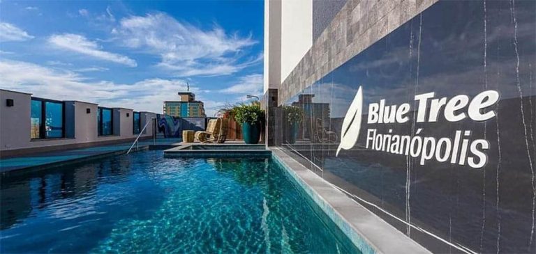 Blue Tree Premium Florianópolis apresenta experiência inspirada nas lendas das bruxas da Ilha da Magia