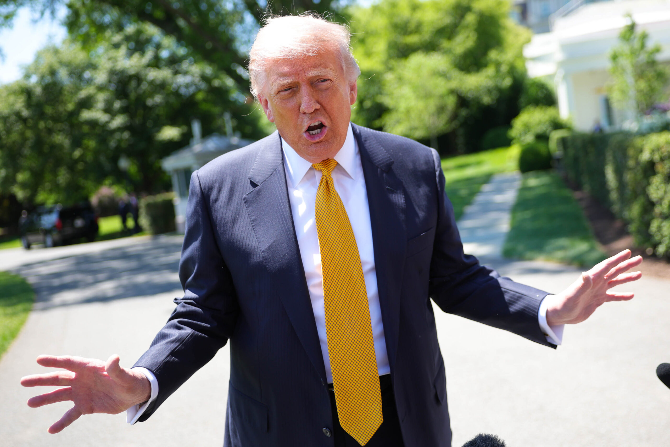 Casa Branca lança “Trump TV” em meio a conflito com veículos de imprensa