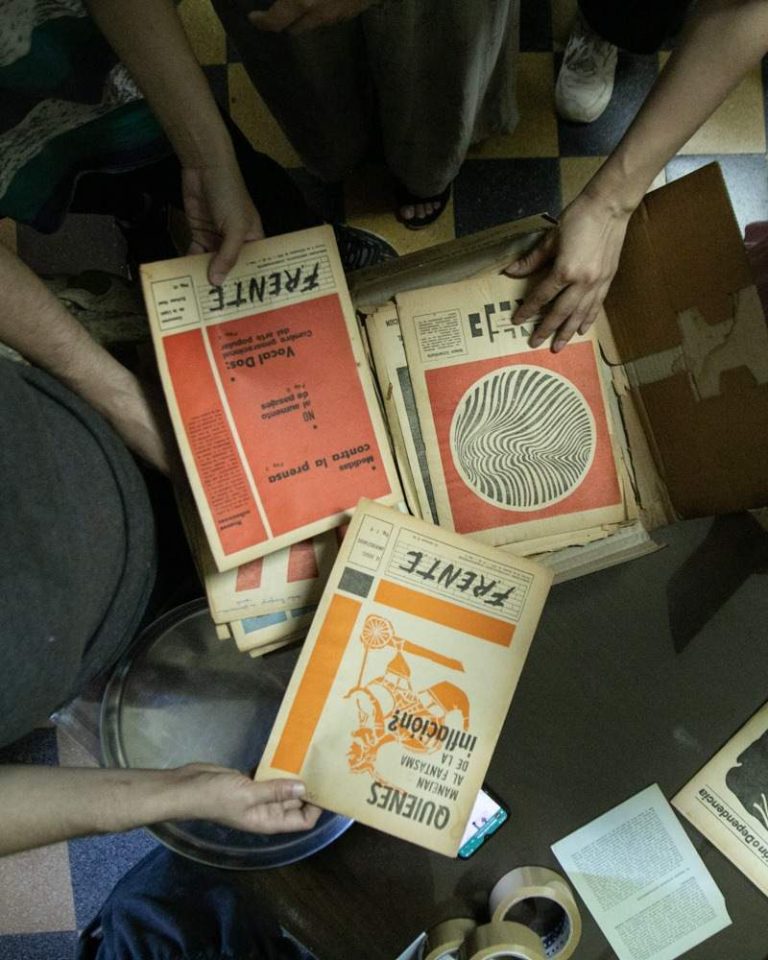 “Combatir el miedo”: una exposición vuelve sobre el archivo de Frente