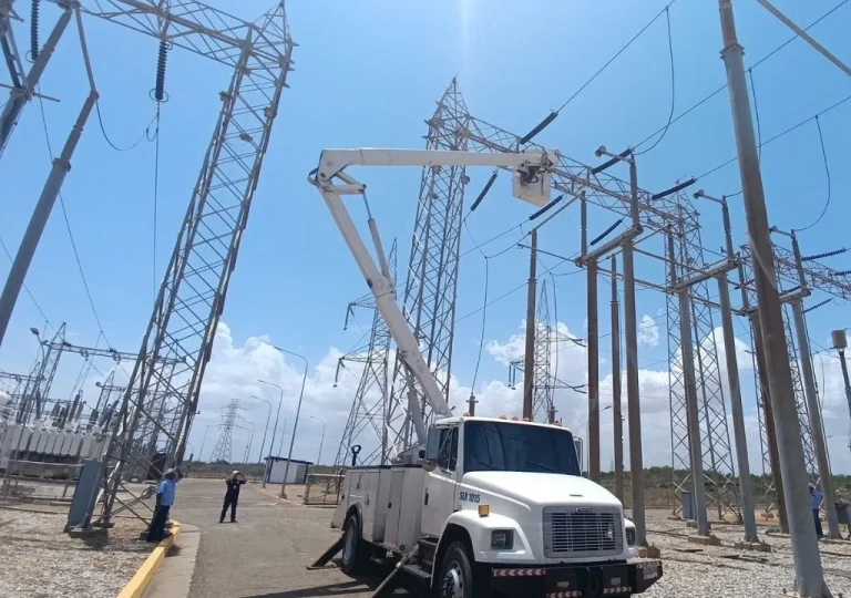 Corpoelec ejecutará mantenimiento en la línea de transmisión Cuatricentenario – Trinidad este 26-Sep
