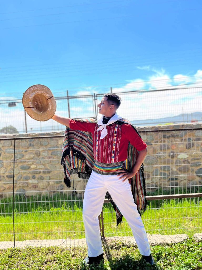 Del uniforme a los escenarios internacionales: la historia del policía bailarín de Misiones