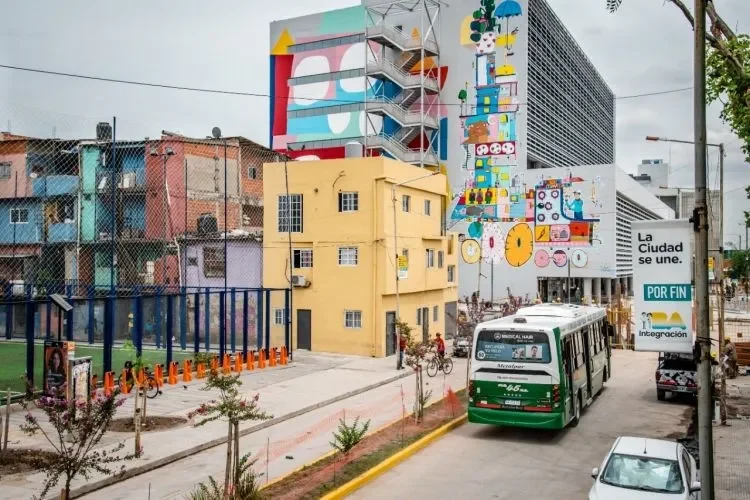Desde LLA fustigaron al Gobierno porteño por la reurbanización de barrios populares