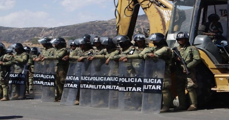 Despliegan a más de 900 efectivos para garantizar la transitabilidad ante posibles bloqueos