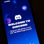 Discord passa a estimar idade dos usuários e cria novas restrições para adolescentes; entenda