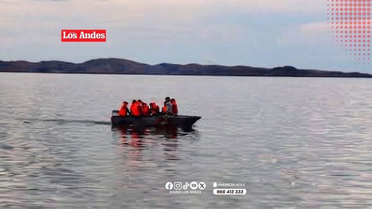 Dos menores desaparecen tras hundimiento de embarcación en el Titicaca