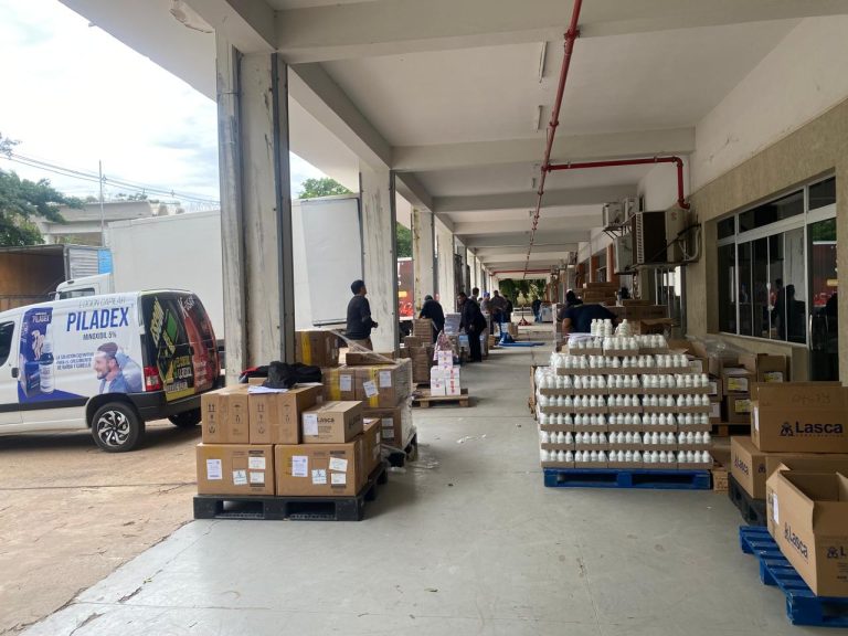 El IPS recibió un lote masivo de 88 medicamentos e insumos clave para su red sanitaria