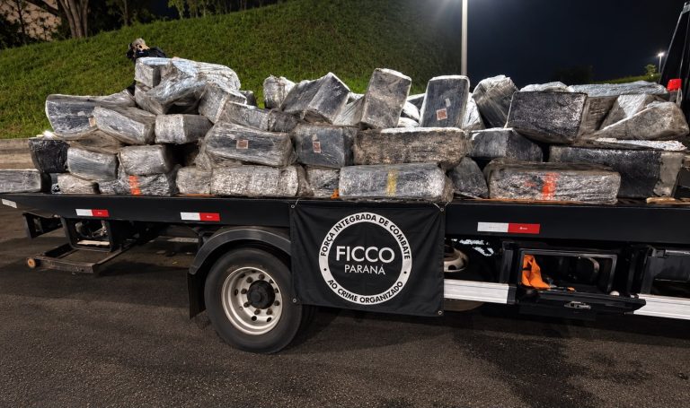 Foz de Iguazú: incautan más de 3 toneladas de marihuana y detienen a cuatro paraguayos