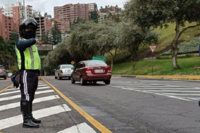 Horarios del pico y placa en Quito para este viernes 25 de septiembre de 2026