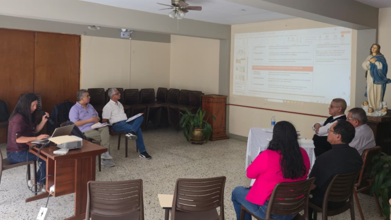 Iglesia de Piura prepara ayuda para damnificados por El Niño