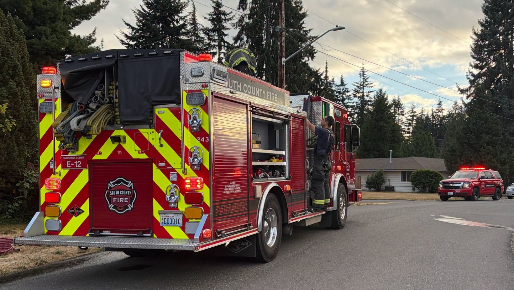 Jornada comunitaria: bomberos en Lynnwood enseñan cómo prevenir incendios Jornada comunitaria: bomberos en Lynnwood enseñan cómo prevenir incendios