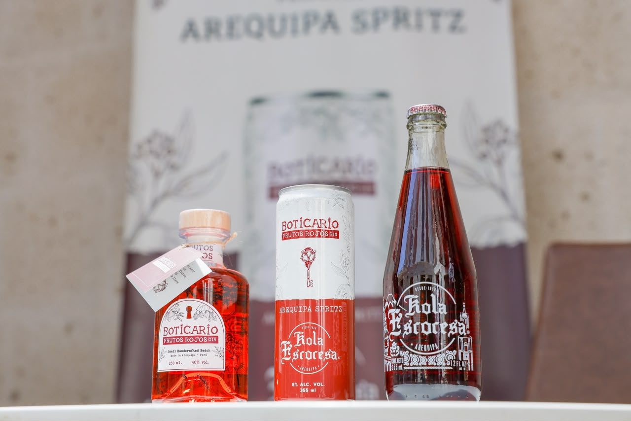 Kola Escocesa y Boticario Dry Gin lanzan “Arequipa Spritz”