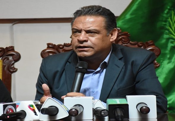 “La mayoría del transporte interprovincial funciona con gasolina o gas y no debería subir sus tarifas”, afirma Revilla