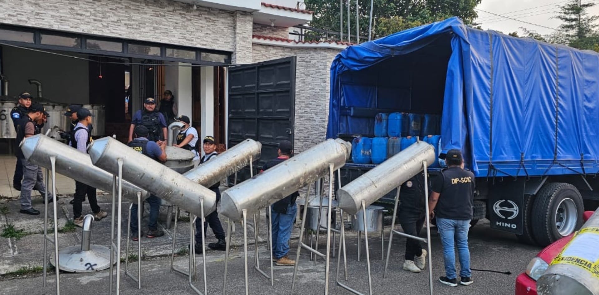 Las rutas de la droga en Guatemala: la nueva geografía del crimen organizado Las rutas de la droga en Guatemala: la nueva geografía del crimen organizado