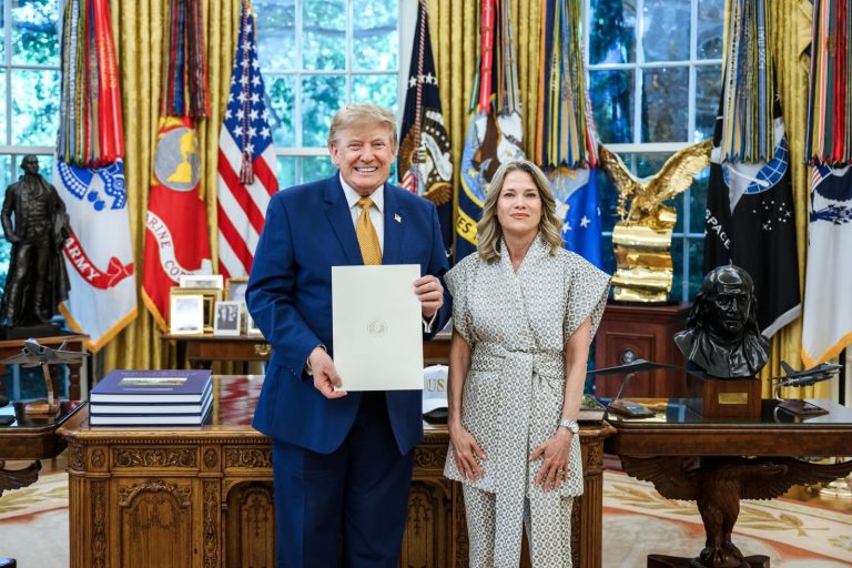 Laterza presenta sus credenciales a Trump y abre una nueva etapa para la relación Paraguay-EE. UU.