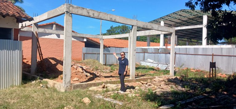 MEC atribuye a diferencias con fiscalización la paralización de obras en colegios de Coronel Oviedo