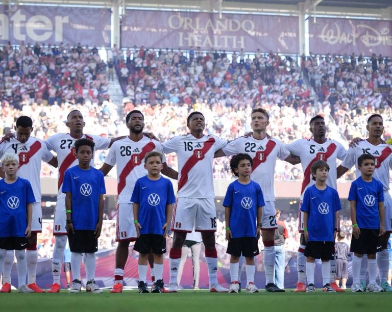 México — Perú busca recuperarse ante México tras caer con EE. UU.