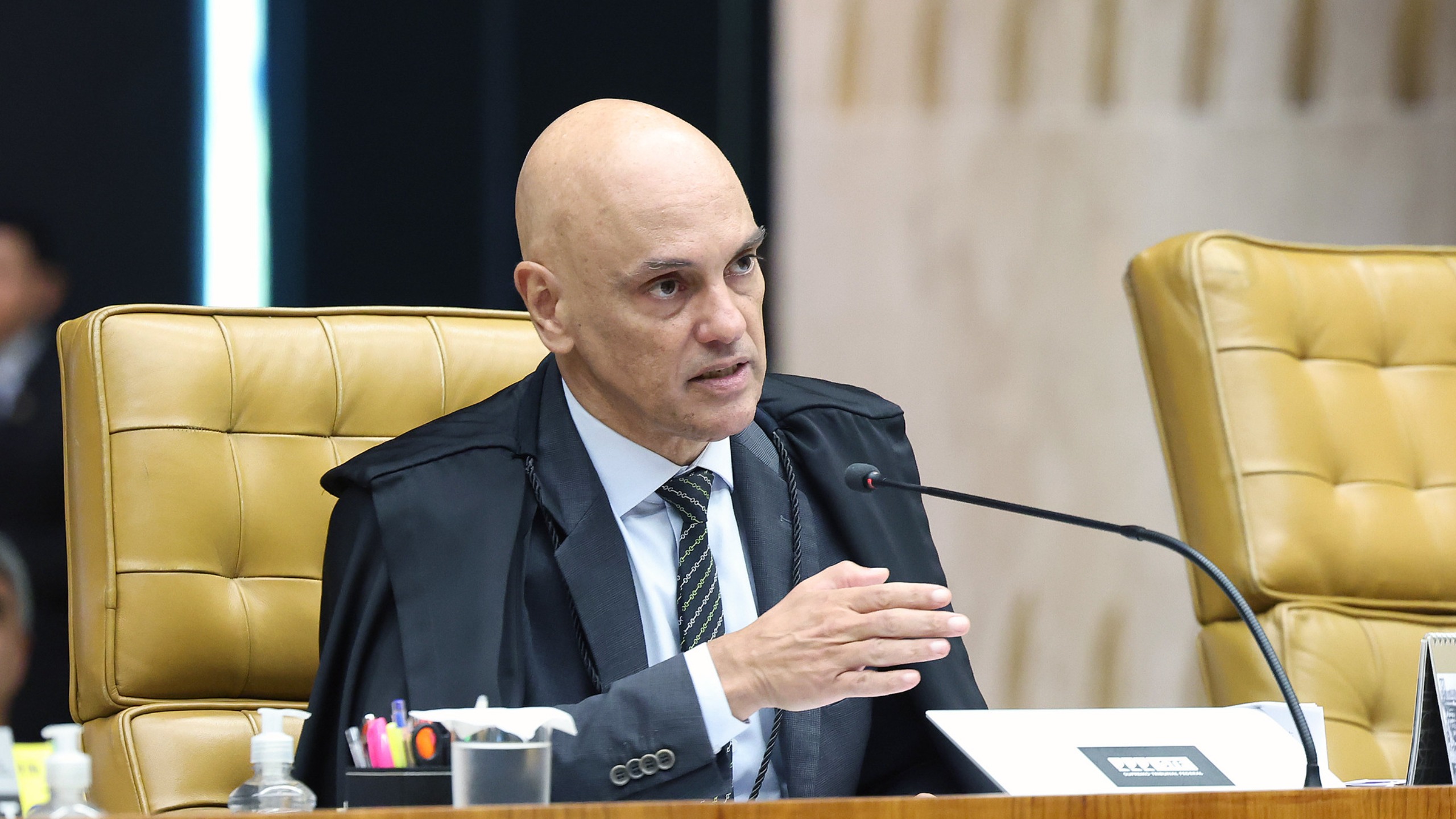 Moraes arquiva apuração contra ex-diretores da PRF por blitzes de 2022 Moraes arquiva apuração contra ex-diretores da PRF por blitzes de 2022