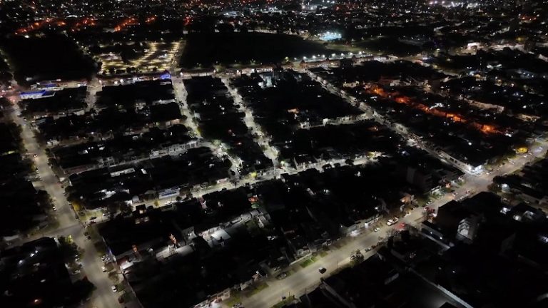 Paraná alcanzó el 89% de alumbrado LED