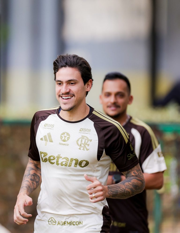 Pedro tenta fim de jejum de gols no Maracanã hoje contra o Bragantino