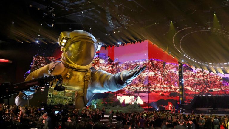 Por que a transmissão do VMA 2026 atrasou