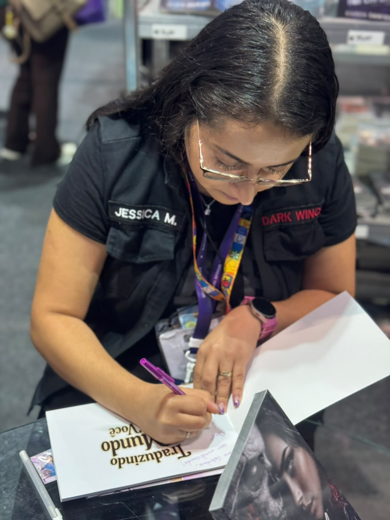 Presença de Jéssica Macedo marca a Bienal Internacional do Livro de São Paulo