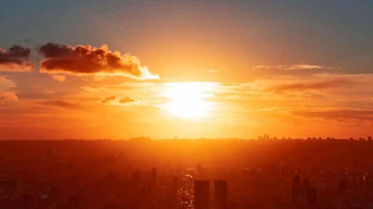 Rio enfrenta onda de calor com alerta de grande perigo