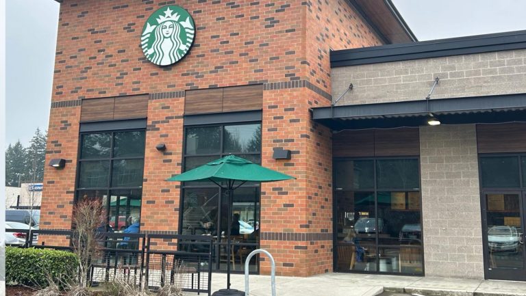 Starbucks cerrará 250 tiendas en Norteamérica esta semana