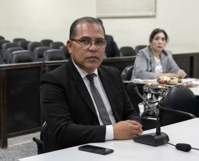 Supuesto “coordinador” que afirmó que Rivas estudió en CDE sería testigo falso