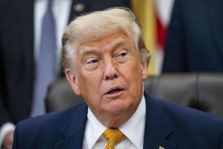 Trump rechaza plan para reabrir Ormuz presentado por Irán