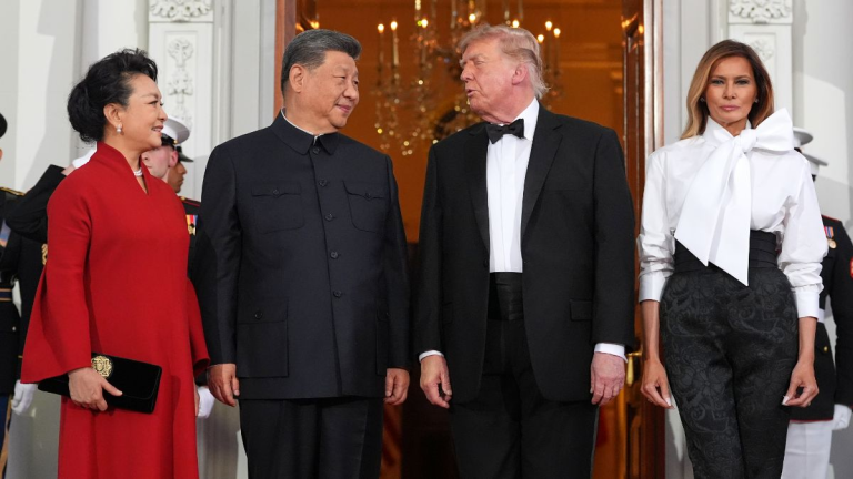 Trump y Xi abordan Taiwán e IA en encuentro marcado por distensión comercial