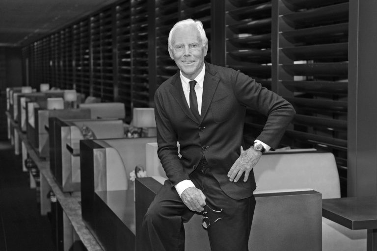 Un año después de la muerte de Giorgio Armani, se define el destino de su herencia de € 7000 millones