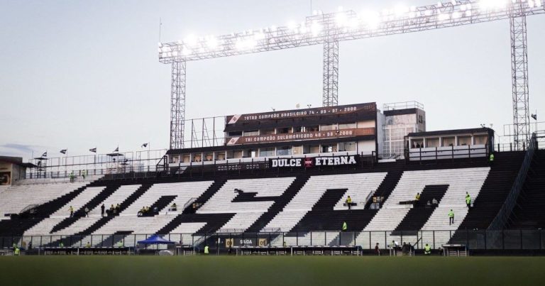 Vasco pede ao Maracanã para jogar contra o Boca Juniors com 70 mil pessoas