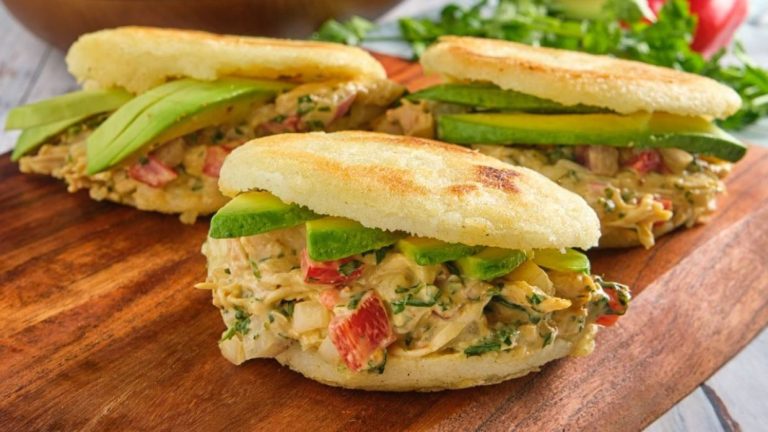 Venezuela oficializó petición ante la Unesco para que la arepa sea declarada patrimonio de la humanidad
