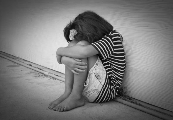 Víctimas colaterales de feminicidio: intentarán una vez más incluir subsidio a hijastros