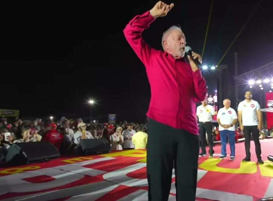 Até agora nenhum ministro interpelou Lula para que ele explique o que são as “falcatruas” associadas ao TSE