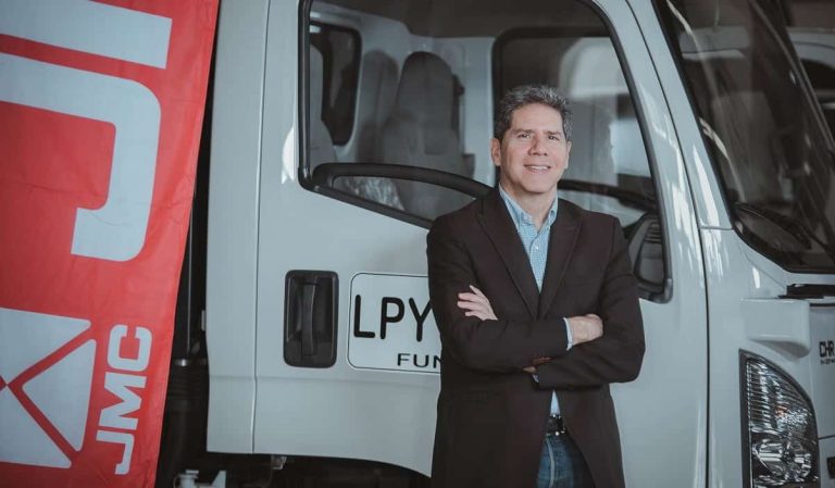 Entrevista | Venta de vehículos en Colombia superaría las 340.000 unidades en 2026: JMC