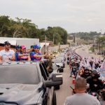 Mailza e Jéssica reúnem mais de 2 mil veículos em carreata em Cruzeiro do Sul