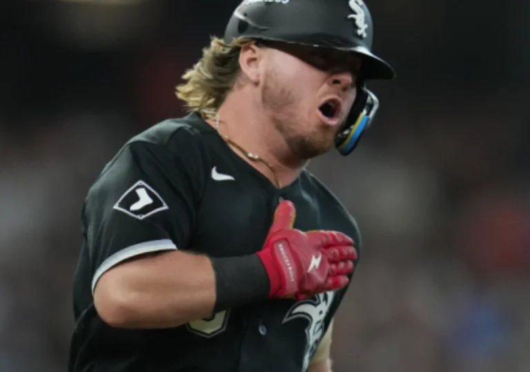 Medias Blancas barren a los Astros y ganan su primera serie de playoffs desde 2005